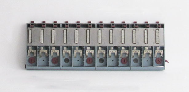 3BP151.4 - 2005 Rückwandmodul, 12 Steckplätze